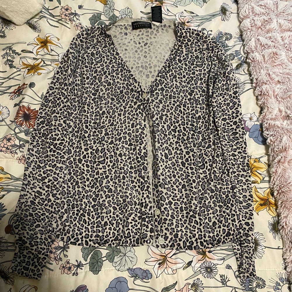 Vintage Liz Claiborne Classic Black and Cream Leopard Print Silk Cardigan
